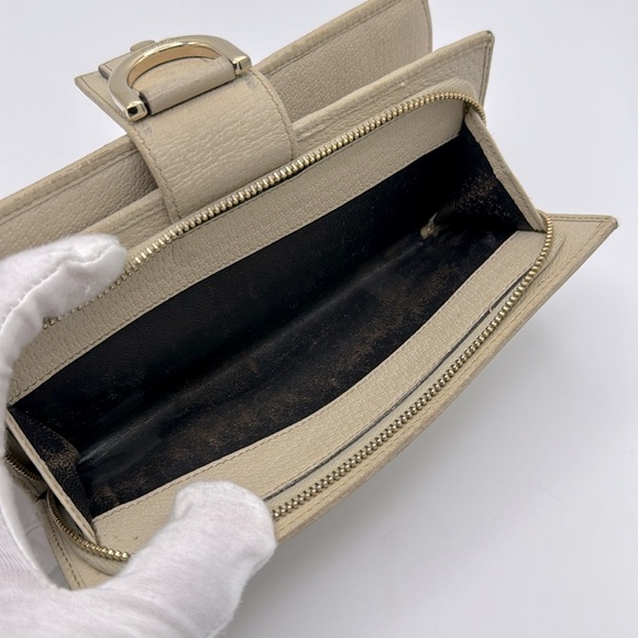 Authentic GUCCI GG Beige Canvas Gold Leather Zip Long Wallet - Picture 15 of 16